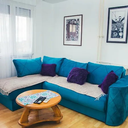 Plan B Apartment *